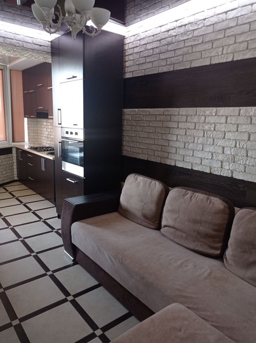 Центр набережний квартал подобово, погодинно, потижнево