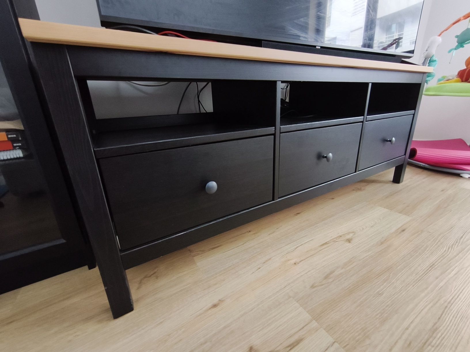 Móvel para TV HEMNES