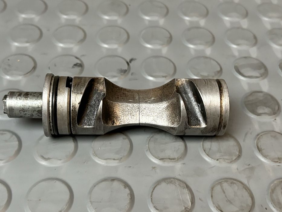 Zawór wydechowy cylinder HUSQVARNA WRE125