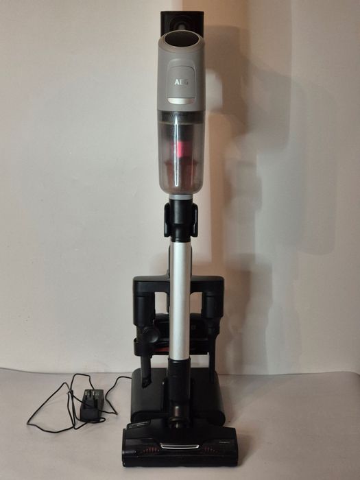Odkurzacz bezprzewodowy AEG AP81AB25UG