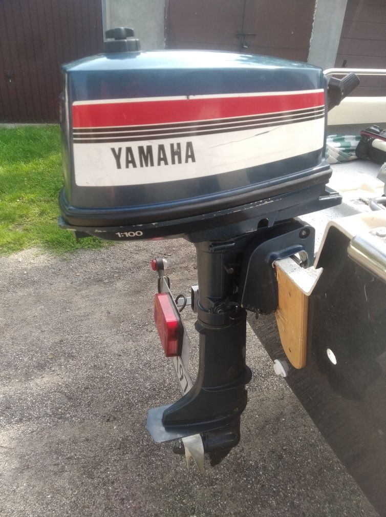 Silnik zaburtowy Yamaha 4 km