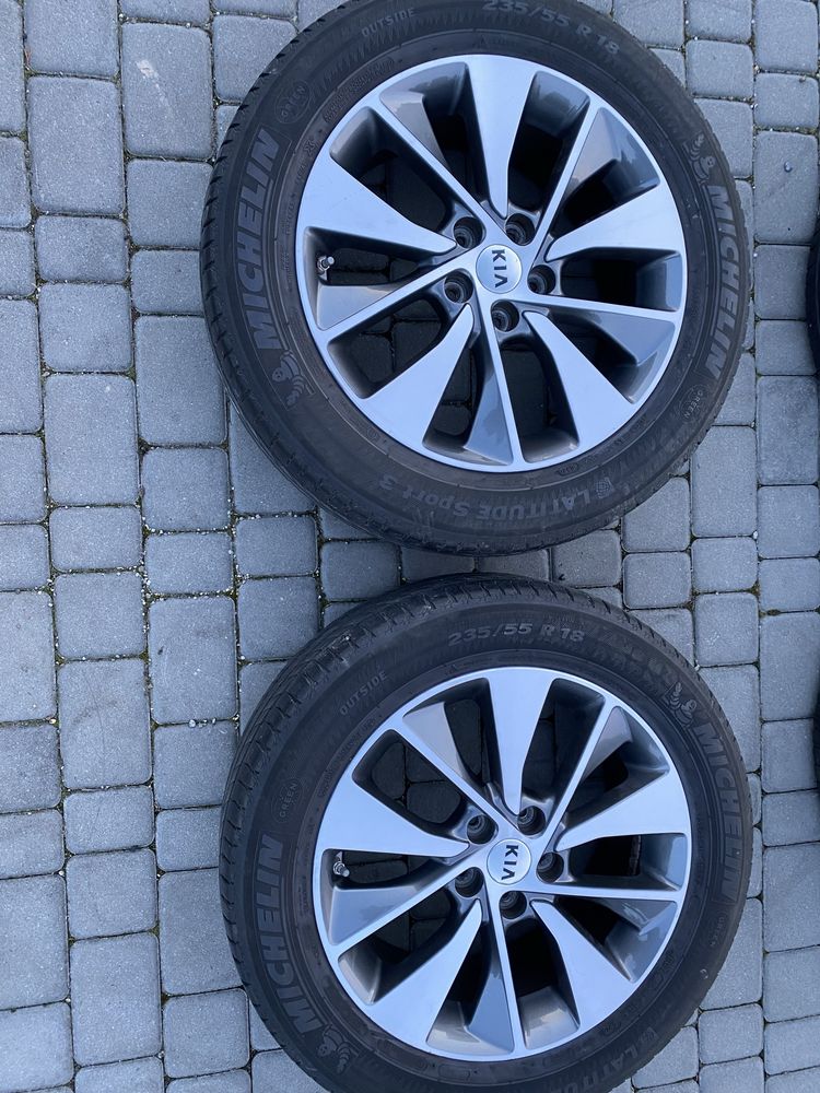 Alufelgi 5x114,3 18 cali Kia Sportage Hyundai Tucson opony 235/55/18