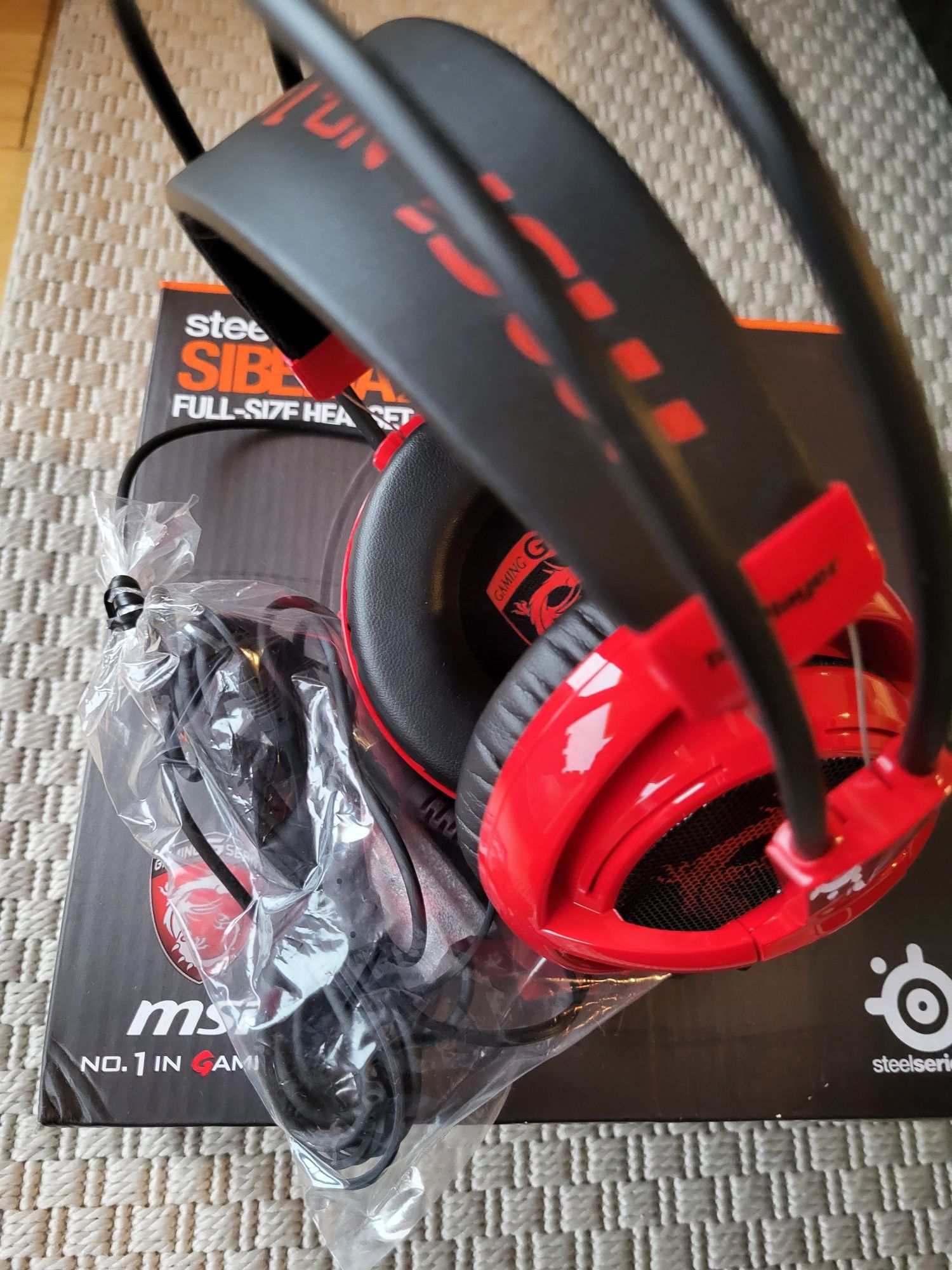 MSI SteelSeries Siberia V2 słuchawki