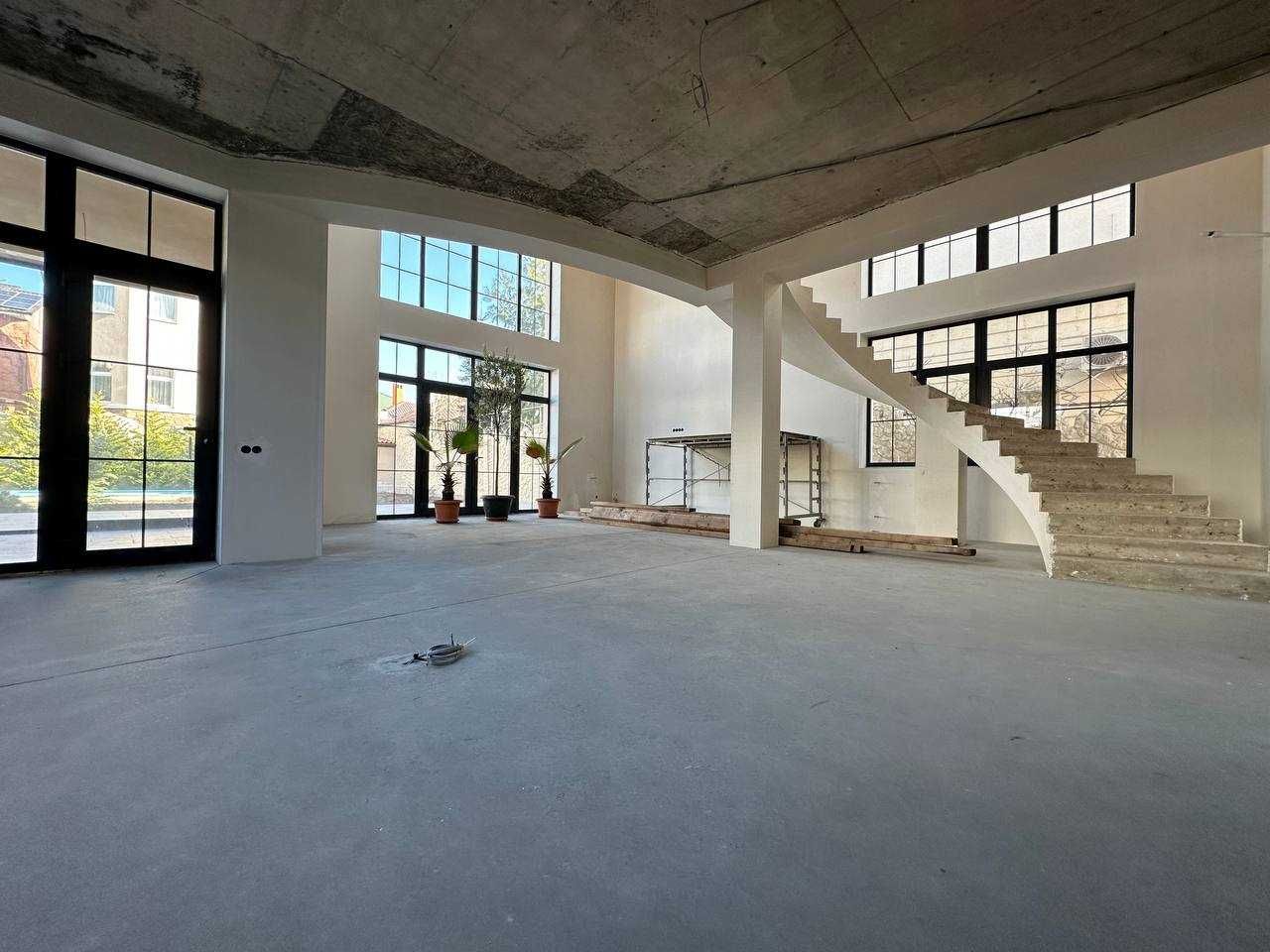Продам дом в районе 13 ст. Б. Фонтана. Под чистовую отделку.