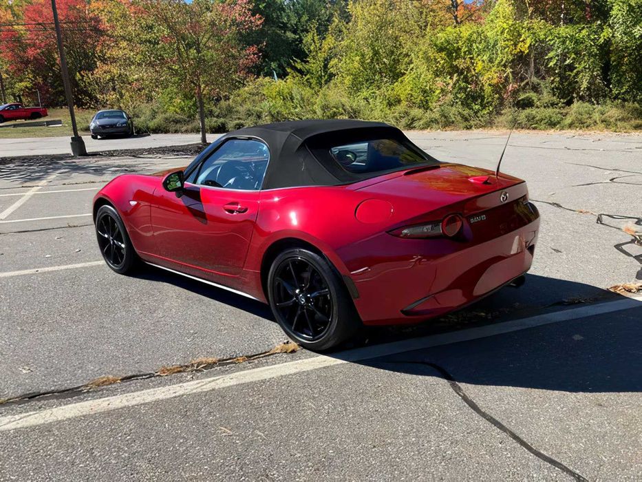 Mazda MX-5      2016