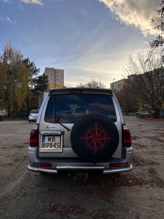 mitsubishi pajero 3