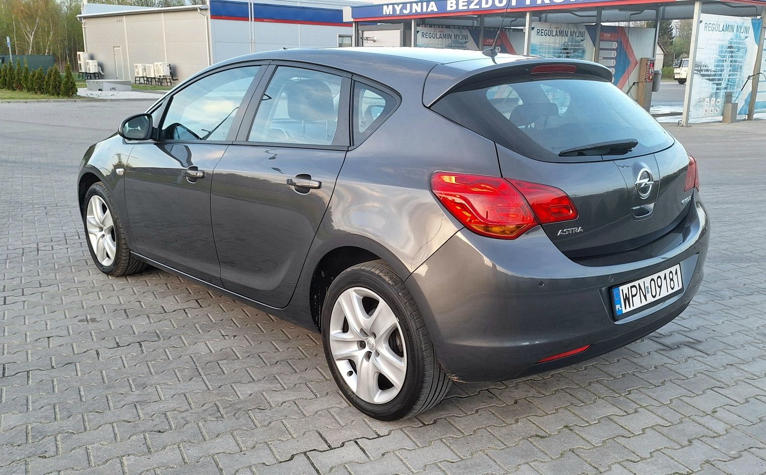 Opel Astra 1.4 /2010/Sprowadzony//Zarejestrowany