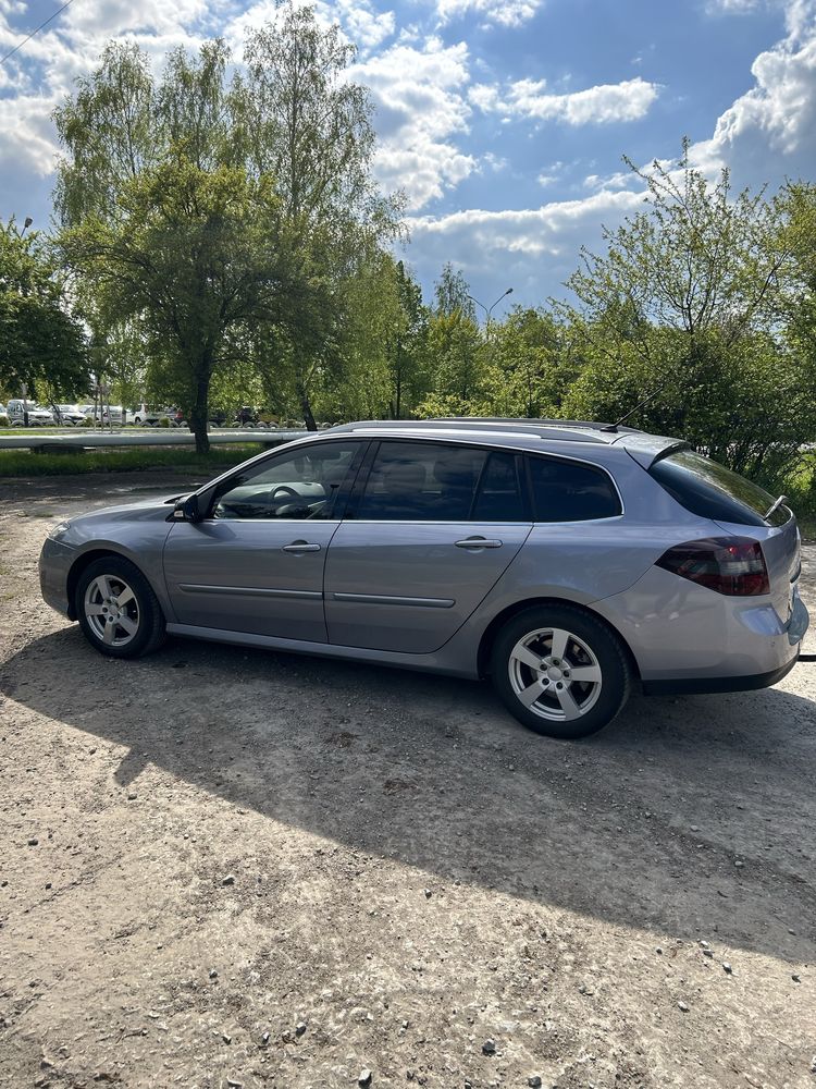 Renault laguna3 універсал