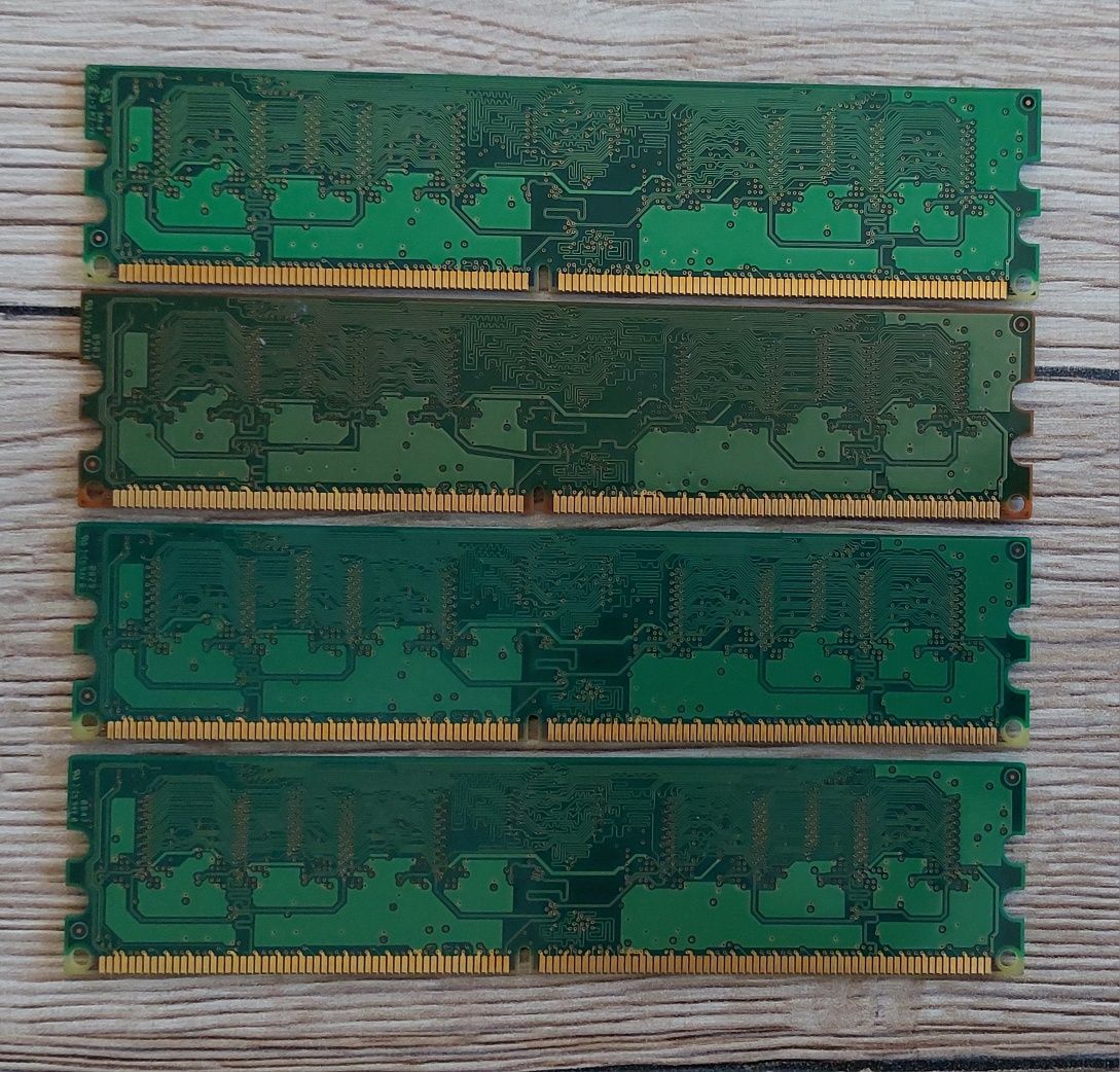 Samsung DDR2 4GB zestaw 4szt 1GB 1Rx8 PC2-6400 - 666-12-ZZ SPRAWNA