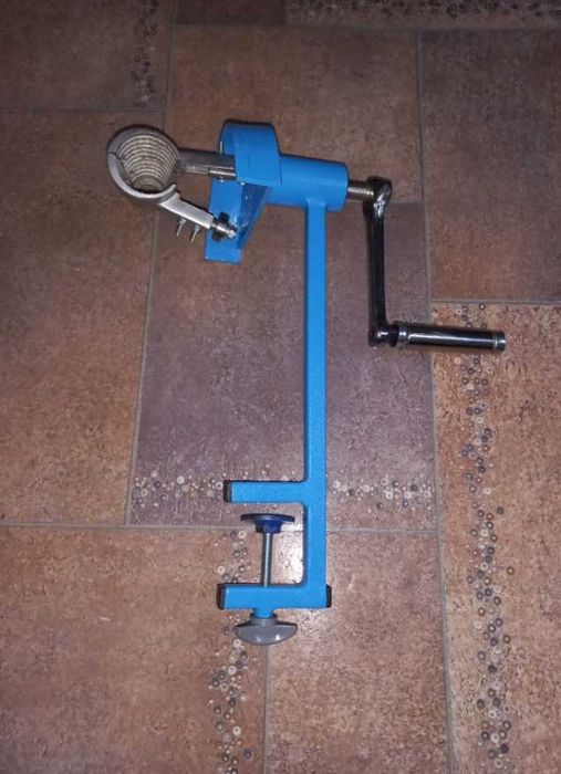 Горіхокол бабочка