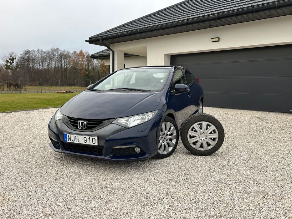 Honda Civic 1.8 benzyna 142KM | Bezwypadkowy | Kamera | Hak | Grzane Fotele