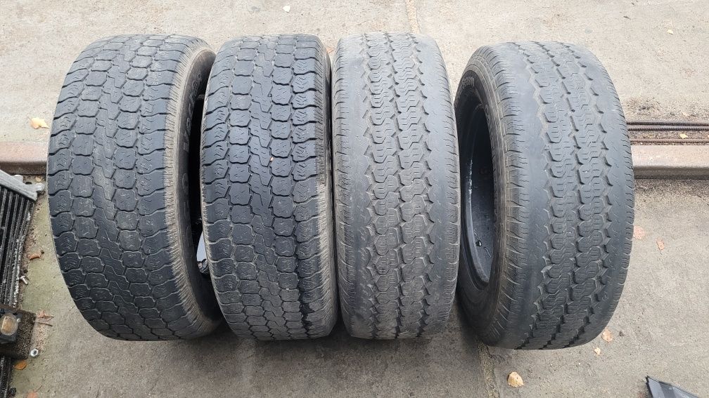 Komplet opon bus 235/65 R16C GoodYear Continenral 17r 6mm