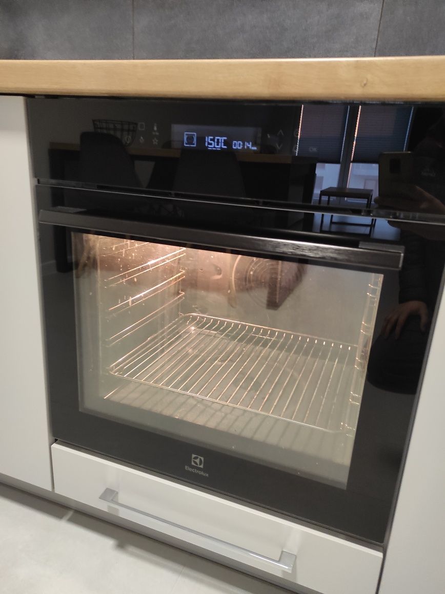 Piekarnik Electrolux EOE7C31Z seria 7000