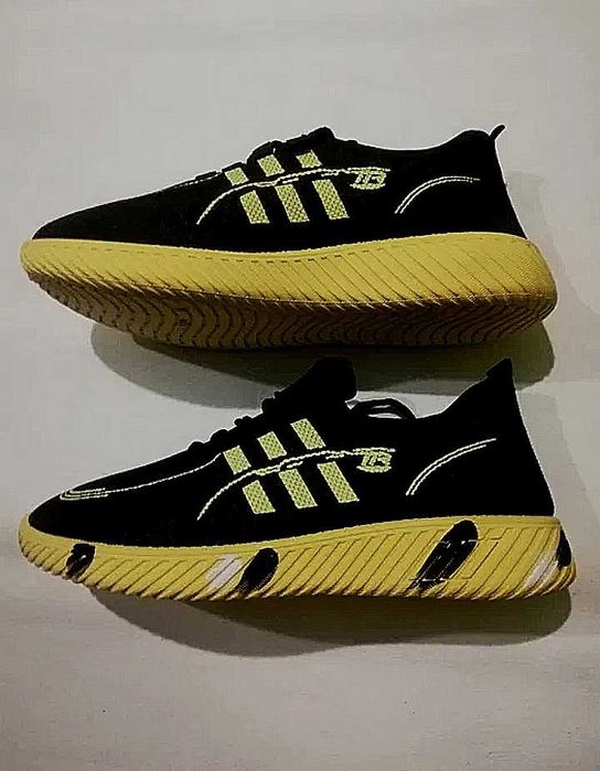 Кросівки Чоловічі для відпочинку та спорту