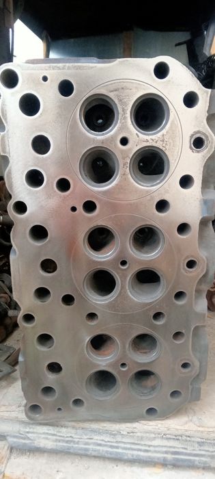 Продам головку Рено Магнум євро 2 з обраткою