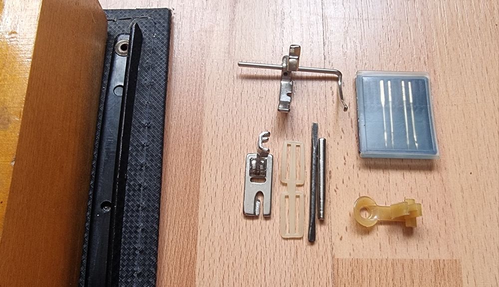 Швейная  машина...