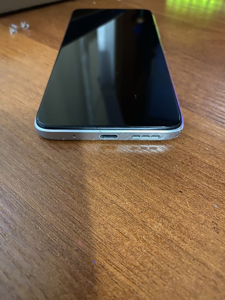 Продам Xiaomi Redmi 10 4/64gb