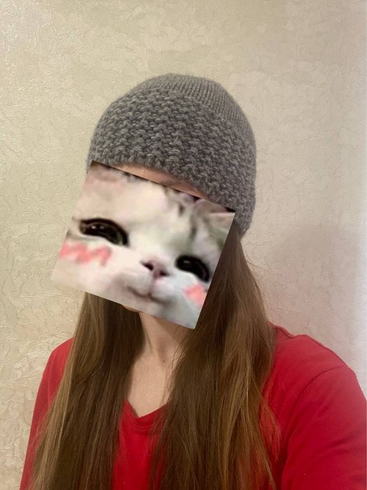 Тепла шапка жіноча зимова