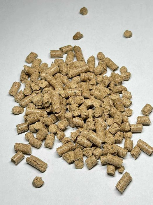 Натуральний сосновий наповнювач для котів