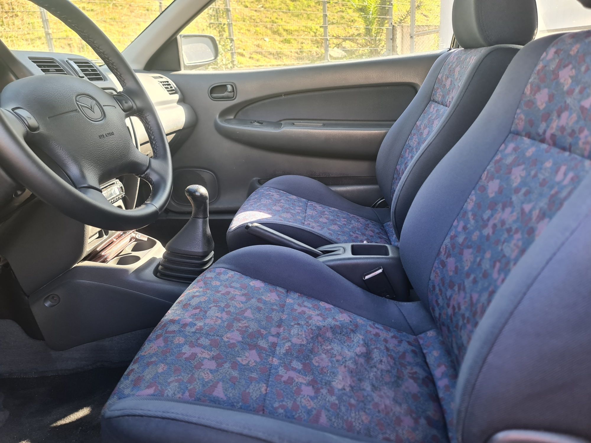 Mazda 323 Van 07/2001