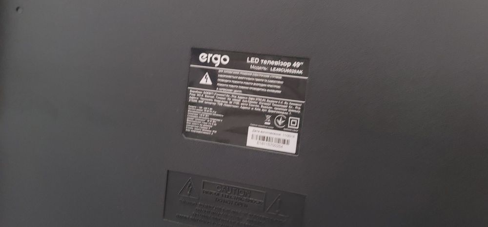 Плазмений телевізор Ergo 49 дюймів,смарт-тв