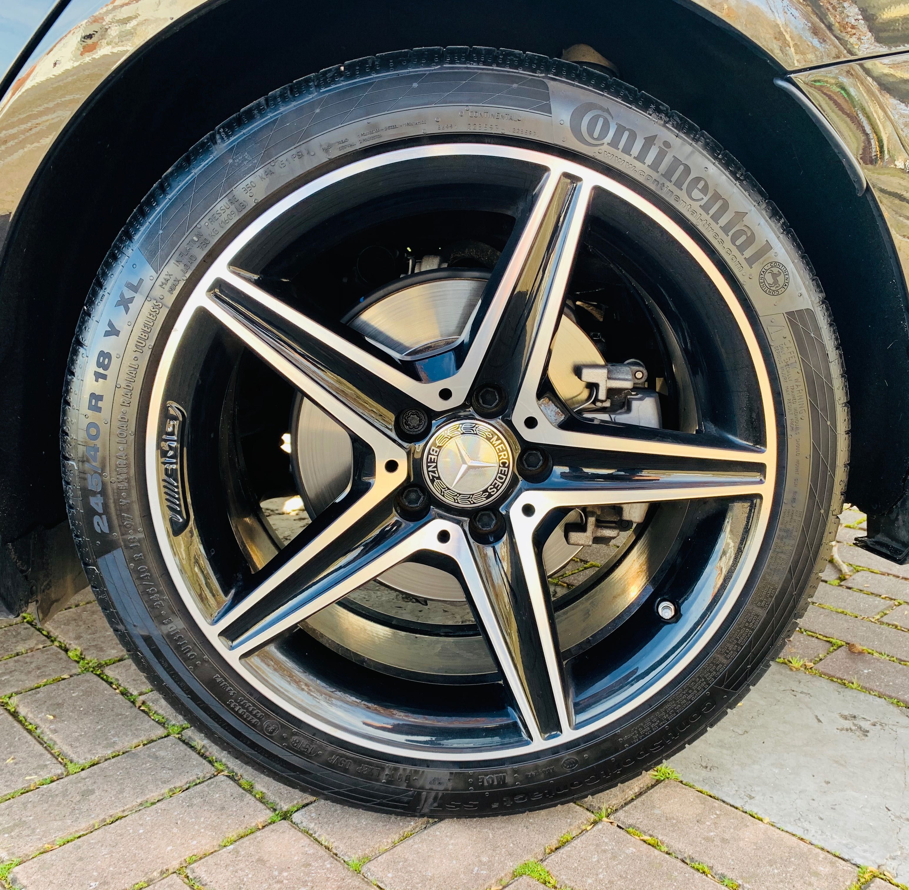Mercedes-Benz C220 *AMG* *Pack Night*