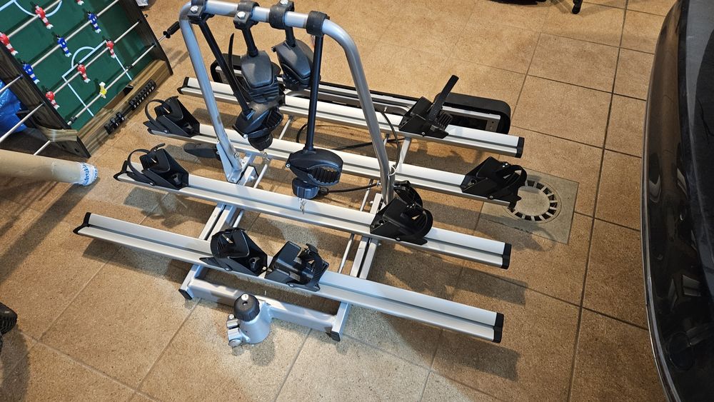 AMOS GIRO 4/7 pin na 4 rowery na hak