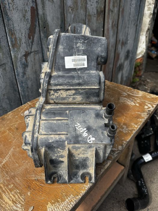 Абсорбер угольный фильтр Jeep Cherokee KL