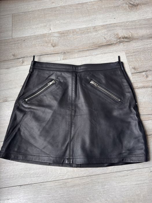 Шкіряна спідниця