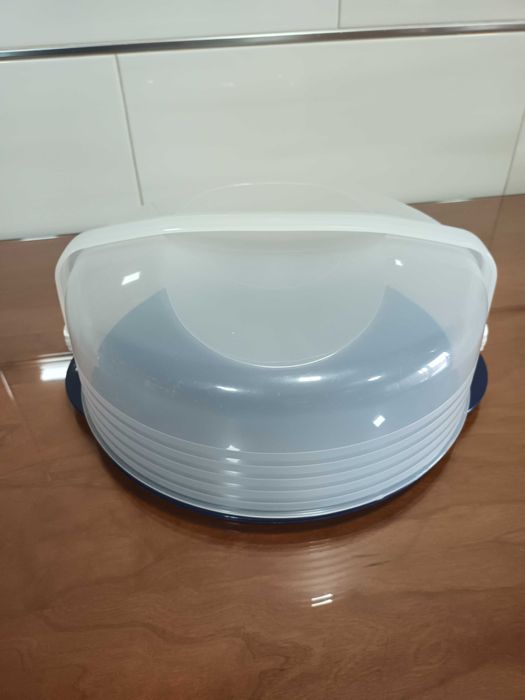 Porta bolos tupperware