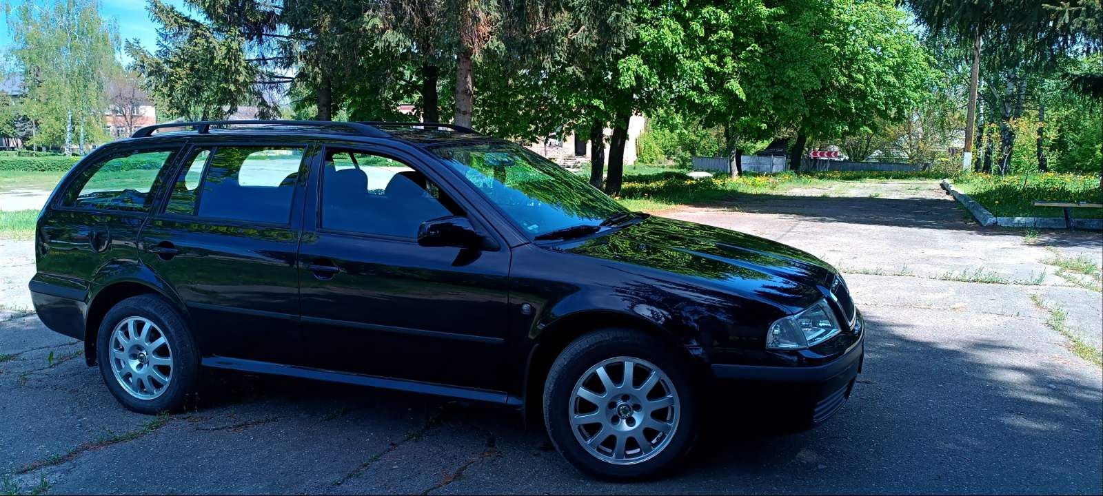 Продам автомобіль Skoda Octavia