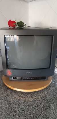 Televisão Sony Triniton Colour - Duas