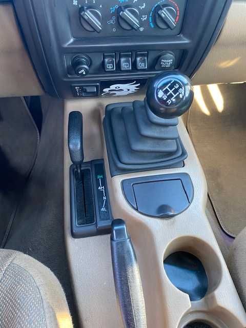 Jeep Cherokee modelo XJ classico raro e bem cuidado