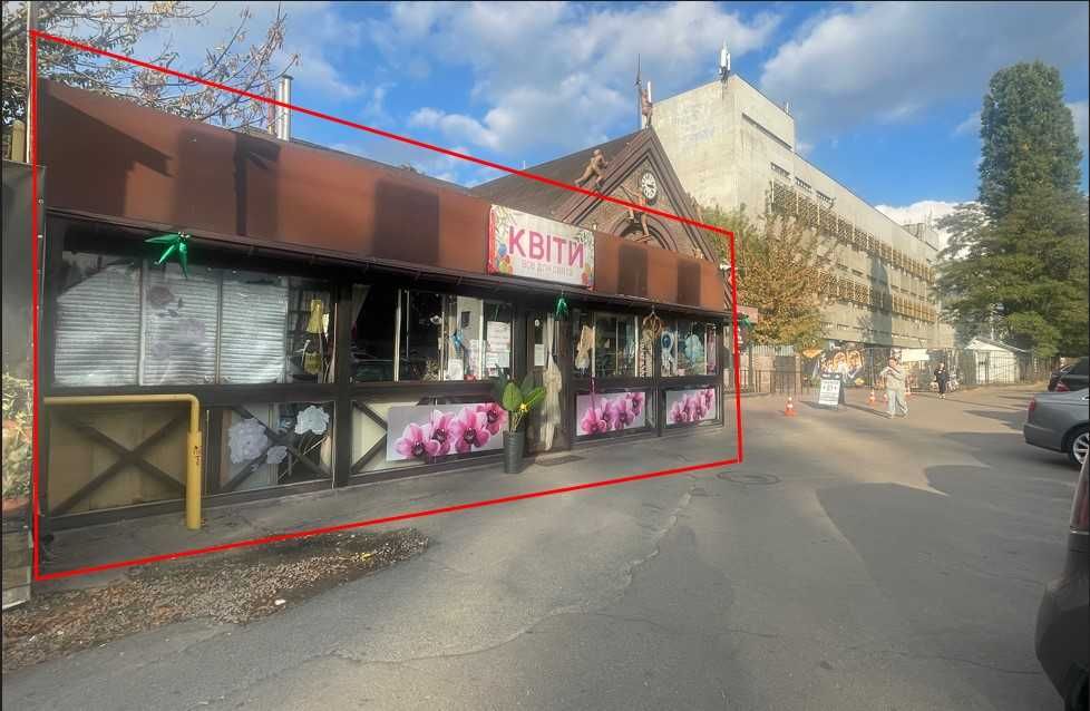 Оренда фасадного приміщення 60 кв. м. з окремим входом