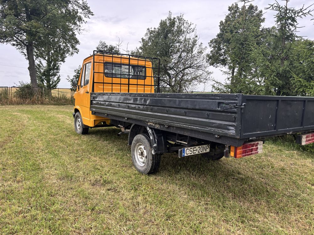 Mercedes 208d Kaczka 2,9d wspomaganie