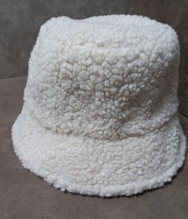 Молодіжна панама Тедді