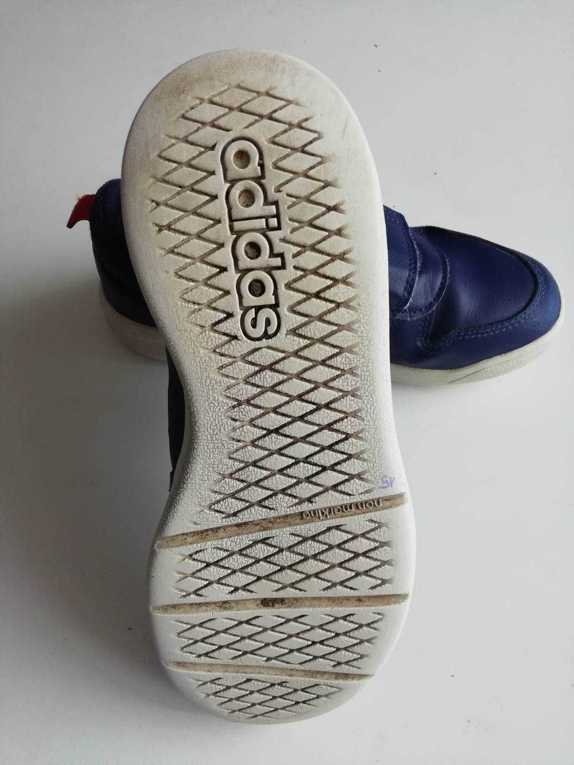 Okazja Buty sportowe Adidas dla chłopca r. 32