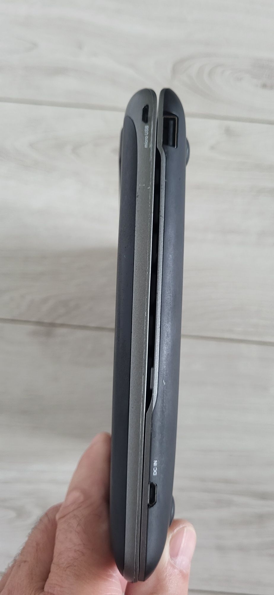 Tablet GOCLEVER Hybrid 10,1", uszkodzony