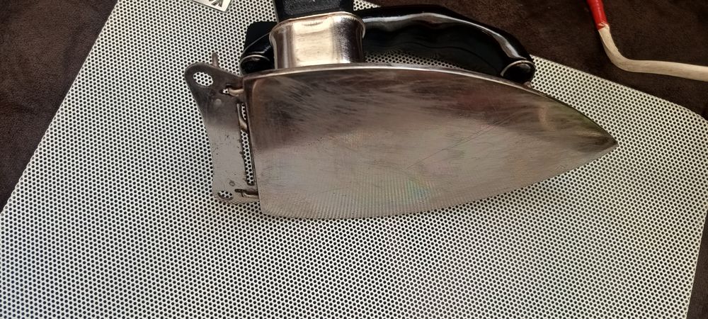 Żelazko PRL turystyczne