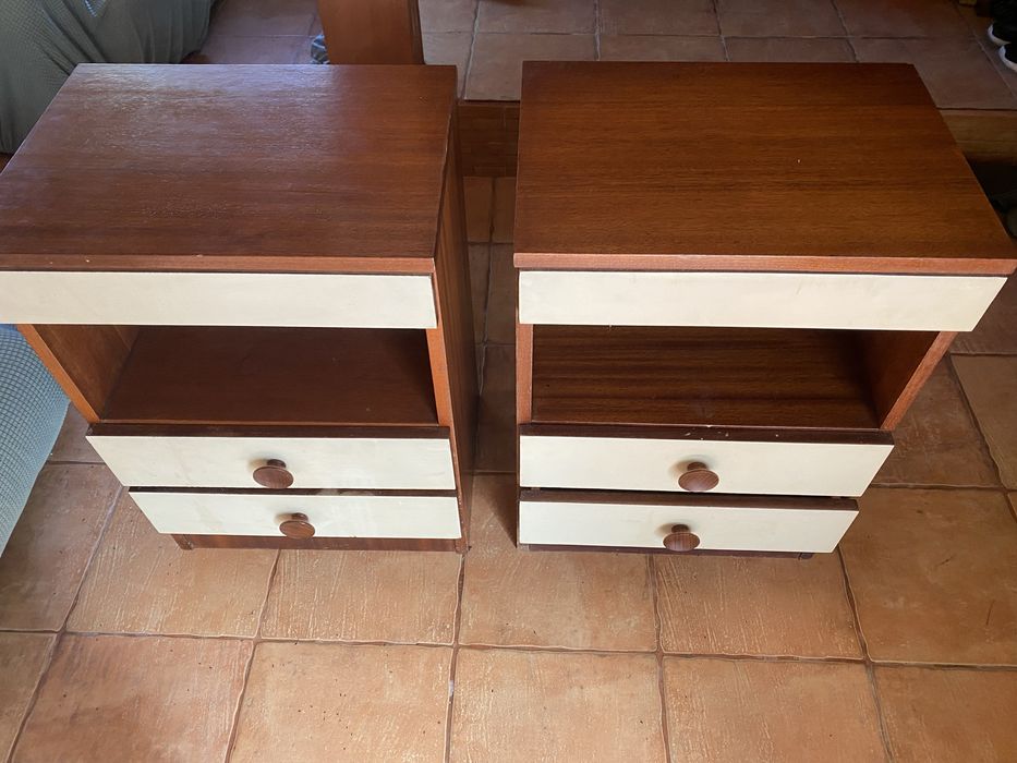 Mesinhas de cabeçeira