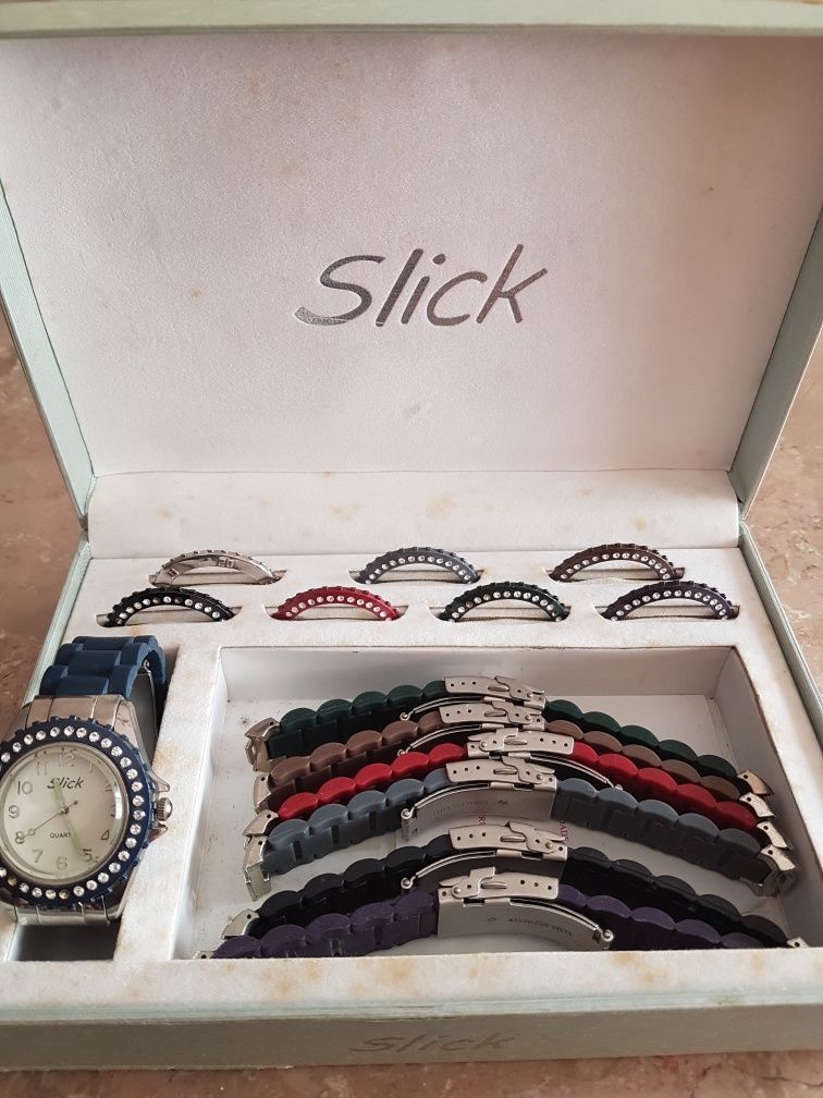 Relógio + braceletes Slick