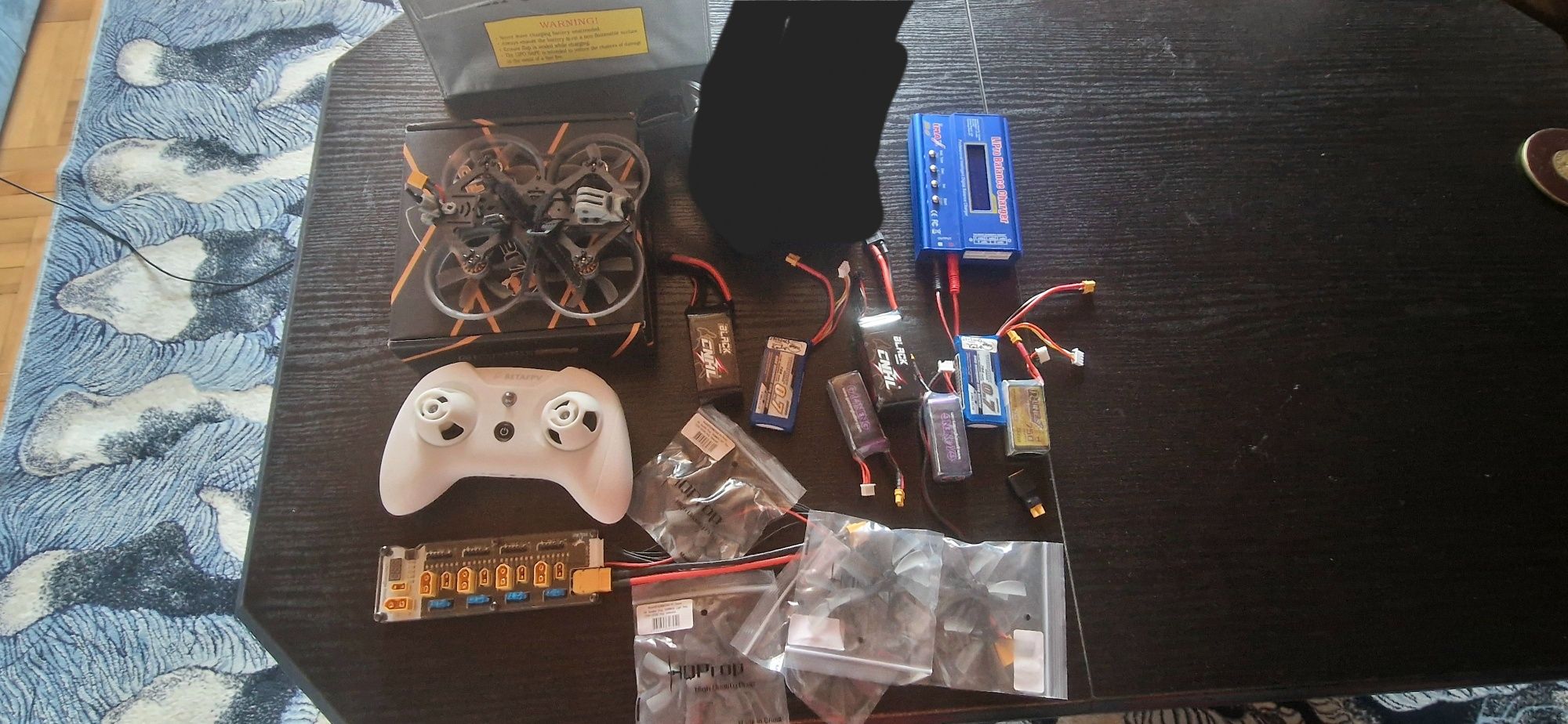 Dron fpv zestaw . Mało uzywany Darvin fpv bez googli fpv