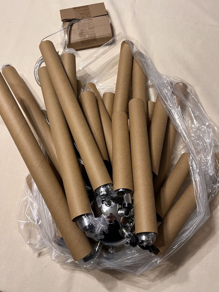 Candeiro cromado  tipo estrela de 24 lampadas