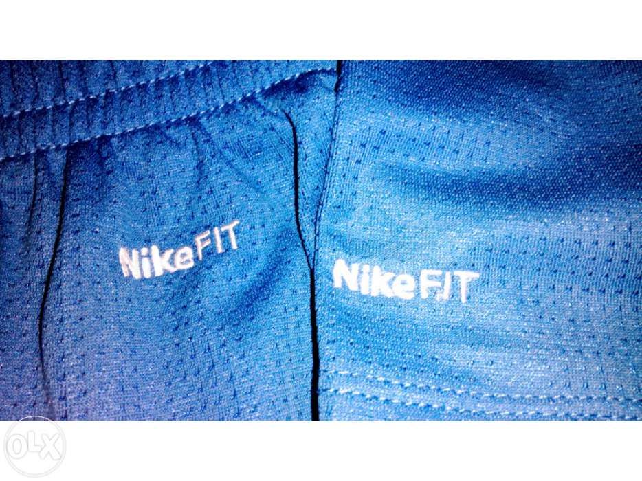 Conjunto Desportivo Nike