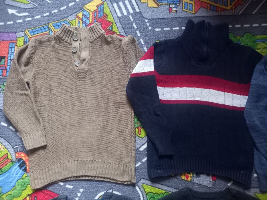 R 128 sweterek swetr f&f c&a