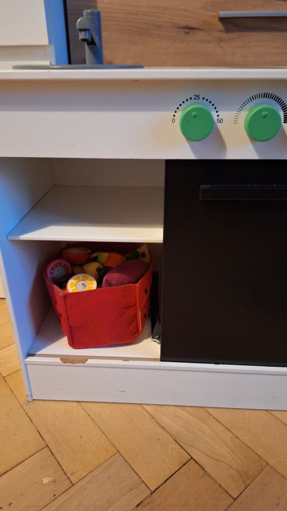Kuchenka z akcesoriami