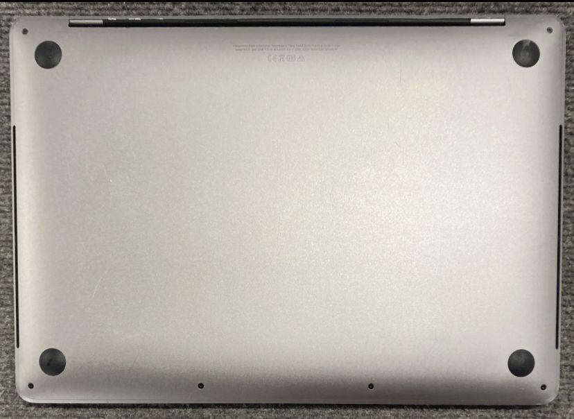 MACBOOK PRO TOUCH BAR -2020