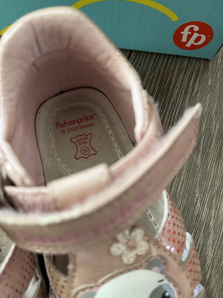 Sandałki Fisher-price r.20