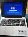 Laptop komputer Asus F555L
