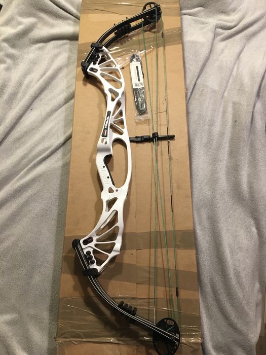 Łuk bloczkowy Hoyt Prevail 40 SVX 50/60